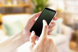 08005006755【auを名乗る／携帯電話】の営業電話です。